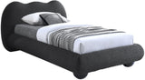 Hyde - Bed