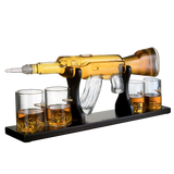 (EU ONLY) Wine Savant Dekanter-Set, Bullet-Gläser, limitierte Auflage, elegantes Gewehre, Whiskey-Dekanter, 57,1 cm, 1000 ml, mit 4 Bullet-Whiskey-Gläsern und Sockel aus Mahagoni-Holz