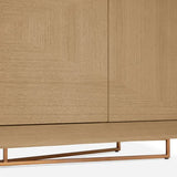 Dresser Sonesta
Natural oak veneer | brushed brass finish