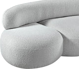 Venti Loveseat - Elegant Art Deco-Inspired Curved Design to Elevate Your Living Space Comfortably