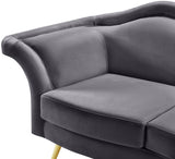 Lips Velvet Sofa - Stunning Contemporary Design with Elegant Gold Legs for Luxurious Living Room Style