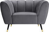 Beaumont Velvet Modern Chair – Luxurious Black Upholstery with Gold-Tipped Legs & Deep Tufting Comfort