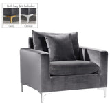 Naomi Velvet Chair – Luxurious Contemporary Design with Customizable Legs and Cozy Pillows Included