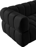 Gwen Velvet Chair: Luxurious Comfort Meets Contemporary Elegance with Customizable Legs and Tufting
