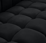 Gwen Velvet Chair: Luxurious Comfort Meets Contemporary Elegance with Customizable Legs and Tufting