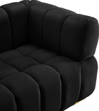 Gwen Velvet Chair: Luxurious Comfort Meets Contemporary Elegance with Customizable Legs and Tufting