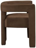 Athena Velvet Dining Chair - Modern Elegance with Soft Boucle Fabric for Stylish Dining Experiences