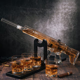 (EU ONLY) AR15 Gun Whisky-Dekanter-Set mit Whiskey-Kugelkühlern – Limited Edition Eleganter Rifle Gun Whisky-Dekanter mit 6 Whiskey-Edelstahl-Kugelkühlern und 4 Bullet-Whiskygläsern