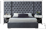 Grande Velvet Bed with Button Tufted Headboard – Stylish Modern Design for Luxurious Bedroom Decor