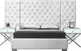 Grande Velvet Bed with Button Tufted Headboard – Stylish Modern Design for Luxurious Bedroom Decor