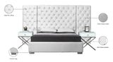 Grande Velvet Bed with Button Tufted Headboard – Stylish Modern Design for Luxurious Bedroom Decor