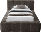 Carlin - Bed
