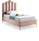 Lily - Bed