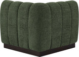 Quinn - Corner Chair