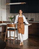Linen bib apron in Cinnamon