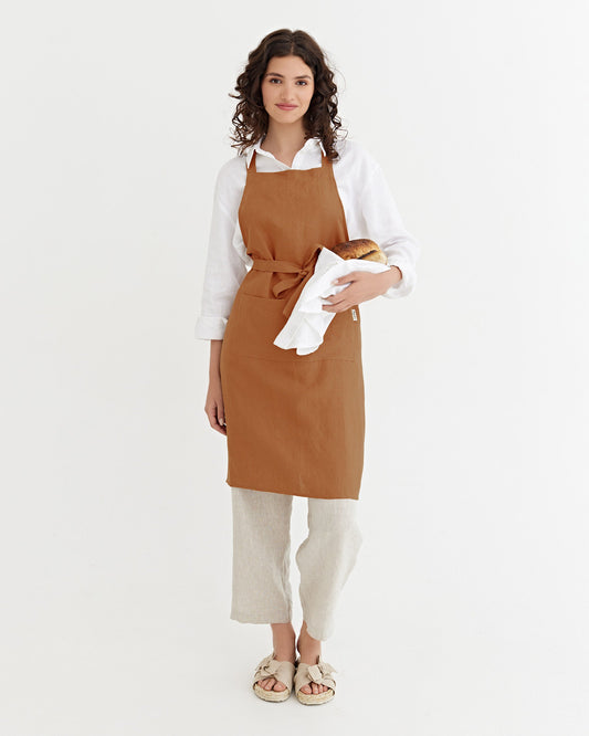 Linen bib apron in Cinnamon