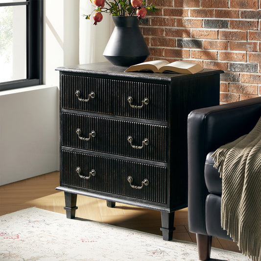 Hippe 3-Drawer Nightstand