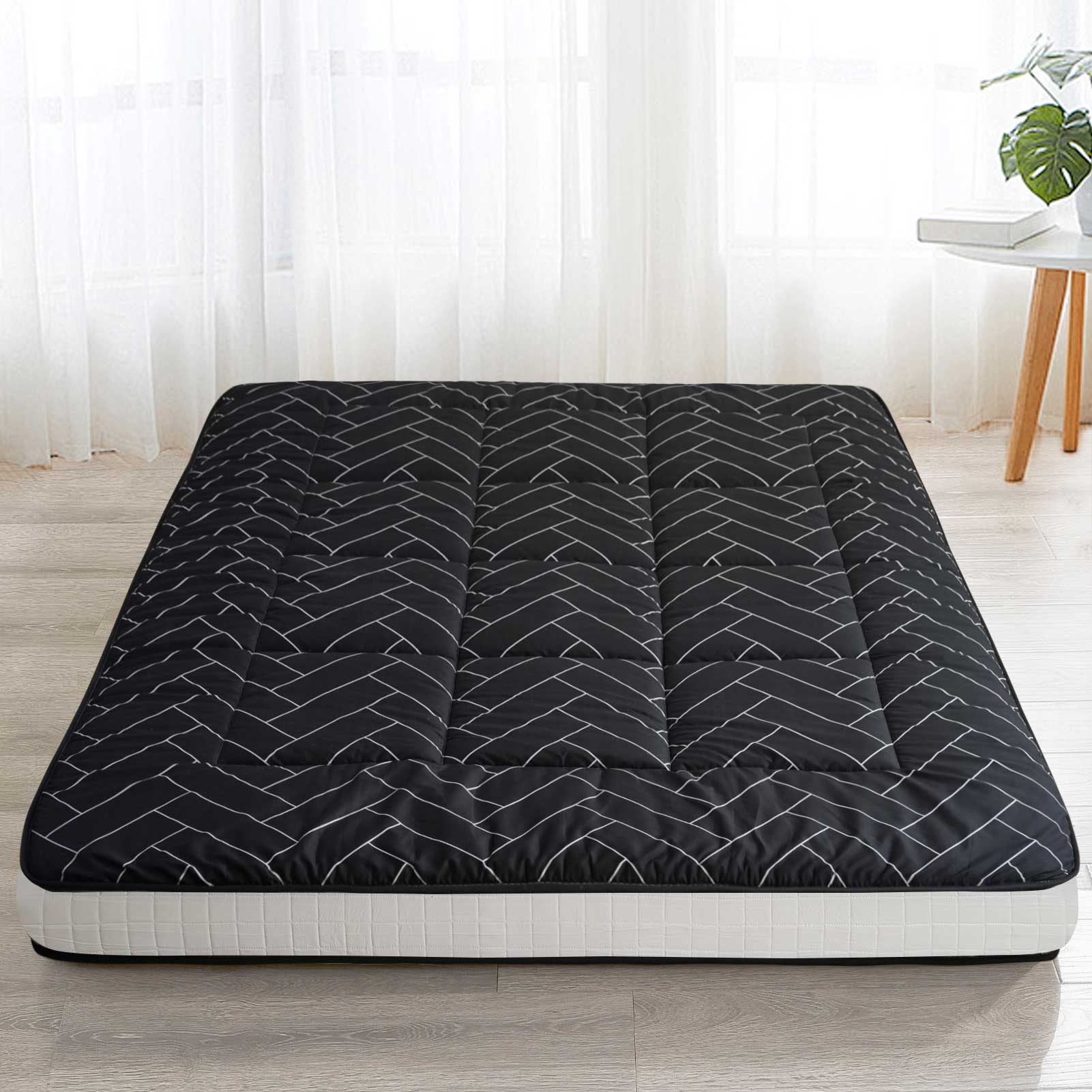 MAXYOYO Futon Mattress Japanese Floor Mattress, Black Geometric Pattern Futon Mattress