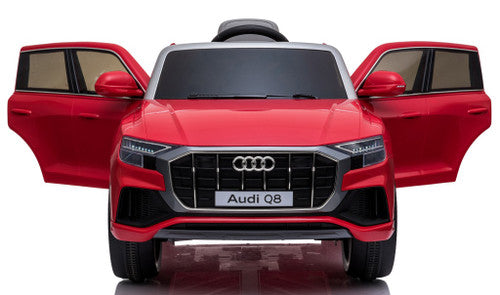 Audu Q8 Red