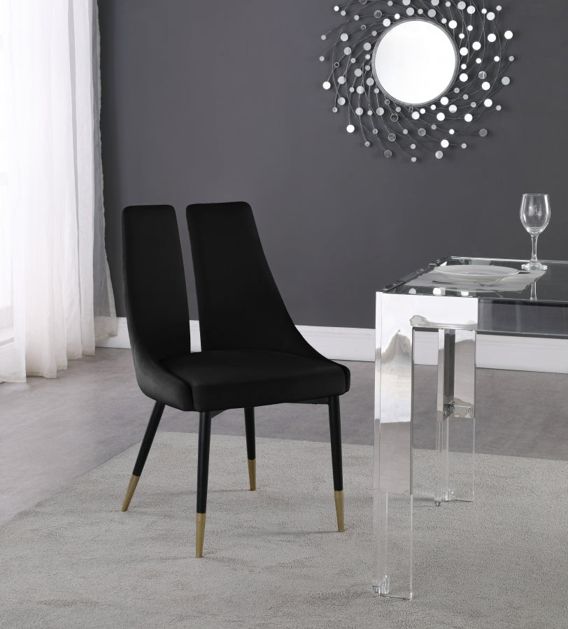 Sleek Velvet Dining Chair