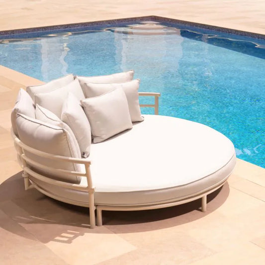 Outdoor Sofa Laguno Round
Sand finish | lewis off-white/grey