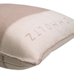 Cushion Thana L