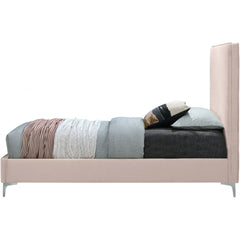 Geri Velvet Queen Bed