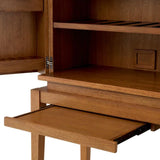 Bar Cabinet Borchard
Caramel oak veneer | woven rattan | bronze finish