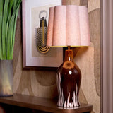 Table Lamp Beatriz
Brown drip-effect | vintage brass finish