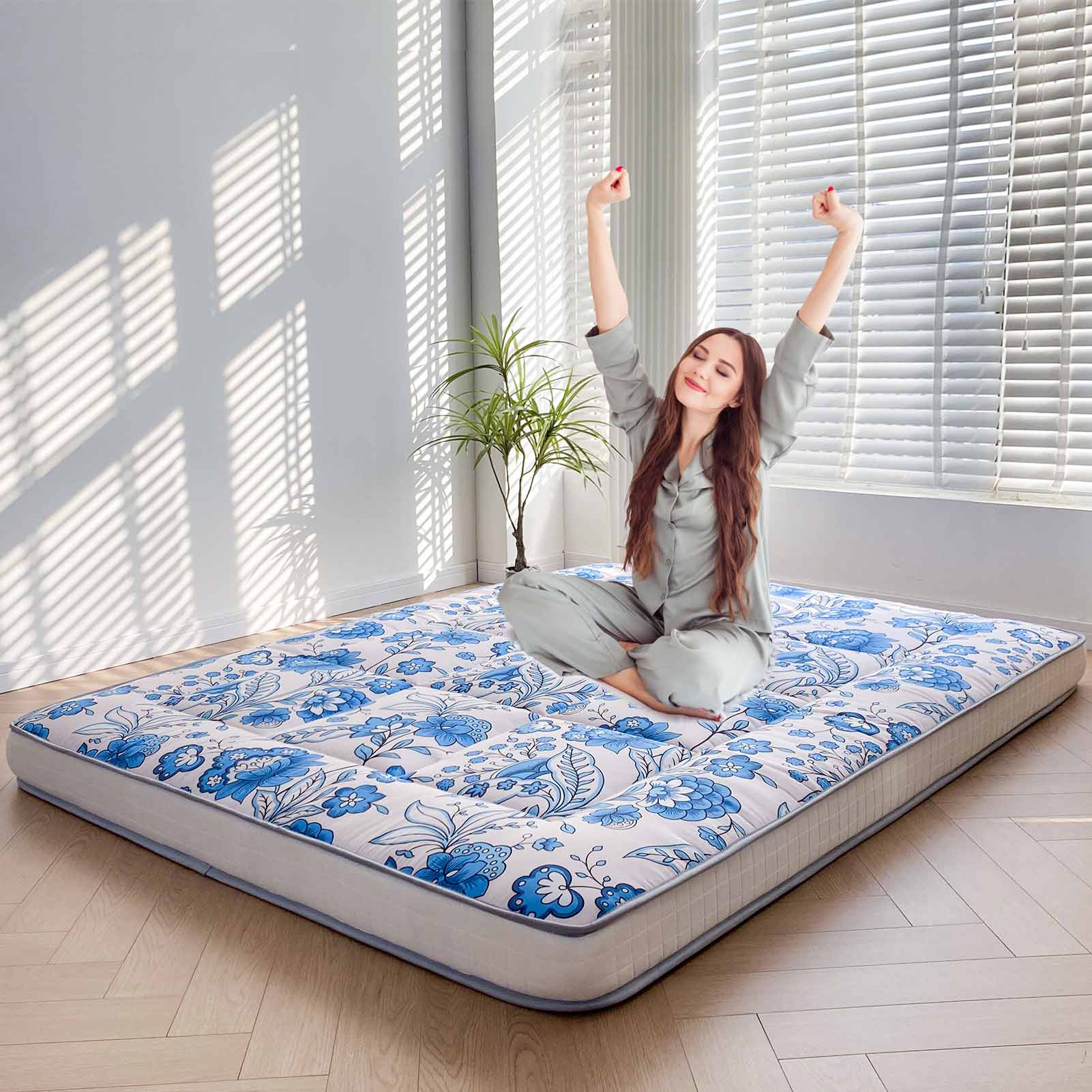 MAXYOYO Padded Japanese Floor Mattress,  Floral Printed Futon Mattress Folding Sleeping Pad