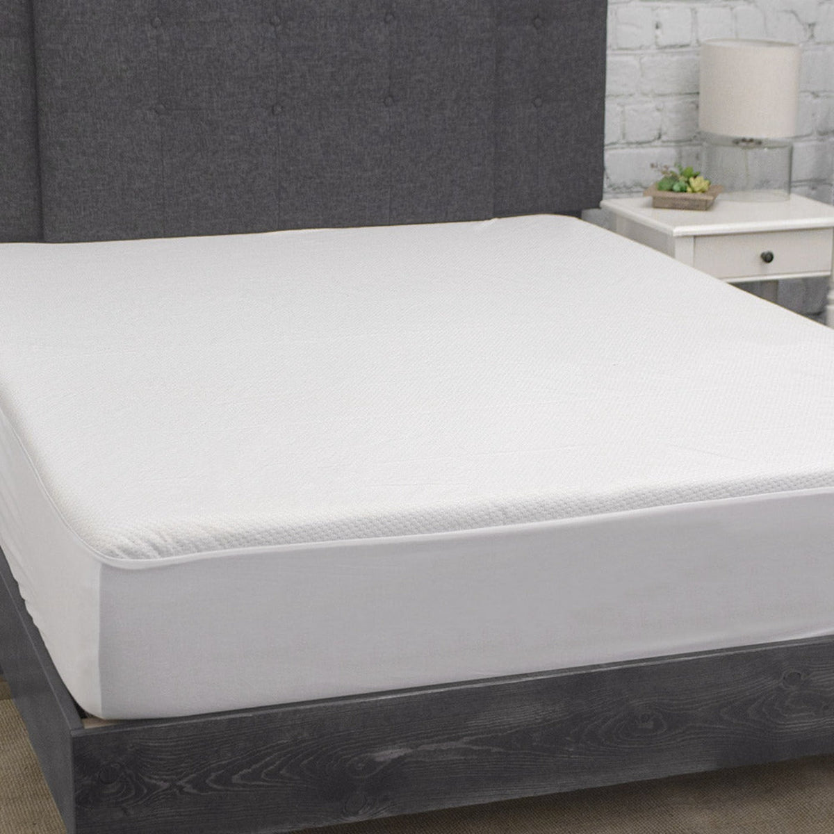 Premium Dimpled Stretch Knit Mattress Protector