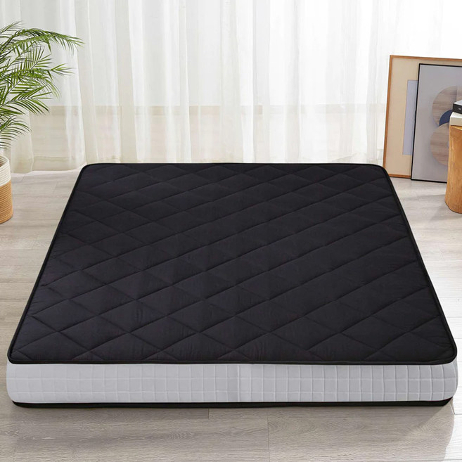 MAXYOYO New Super Thick Folding Japanese Floor Mattress, Black