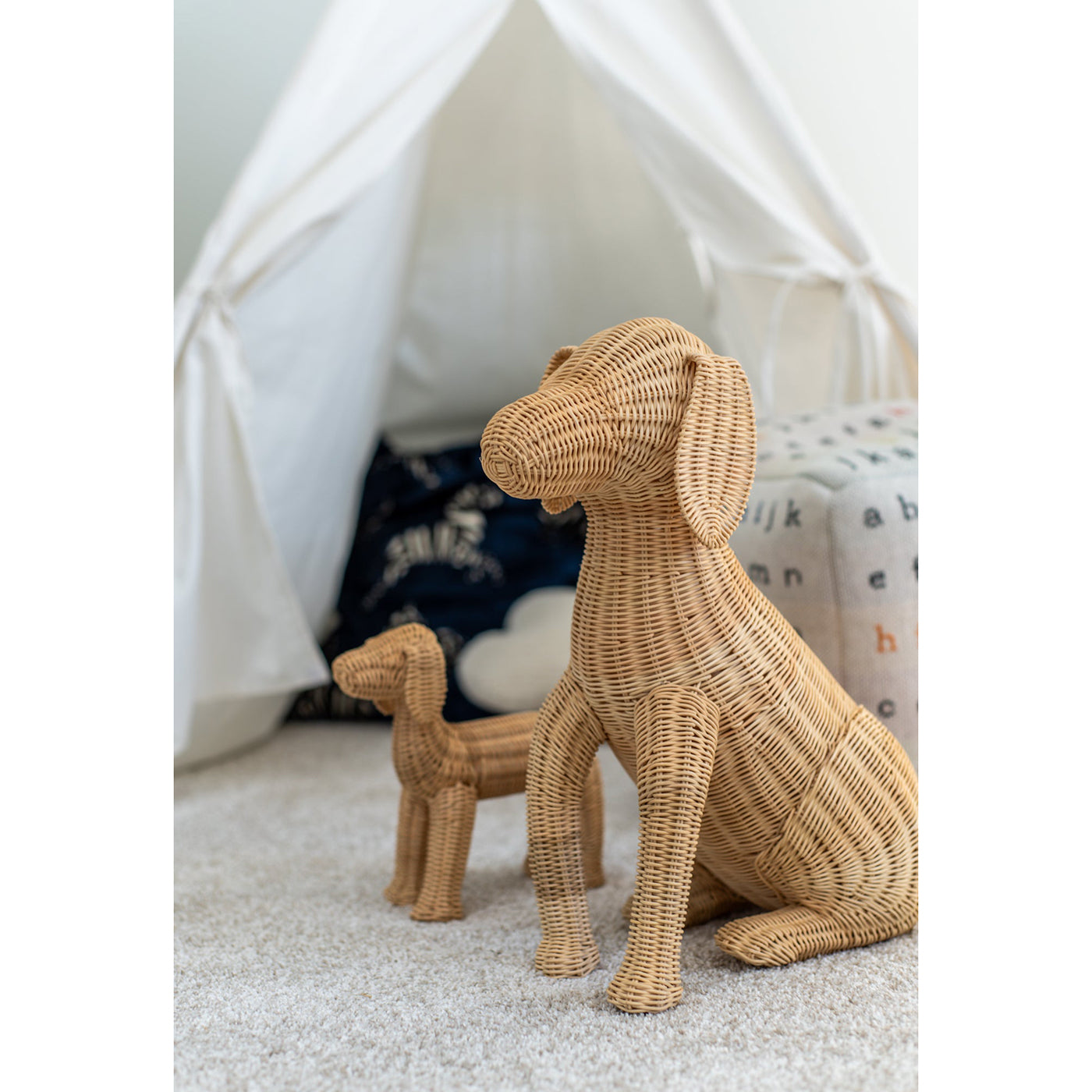 Potcake Rattan Dog large