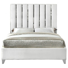 Enzo Velvet Queen Bed