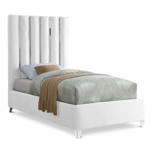 Enzo Velvet Bed