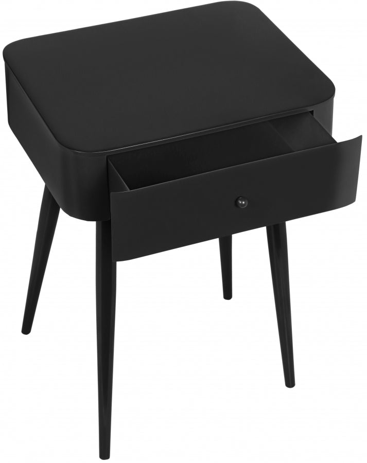 Rylan Nightstand