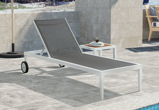 Nizuc Contemporary Outdoor Patio End Table with Durable Aluminum Frame for Stylish Relaxation