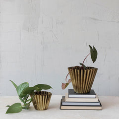 Fluted Metal Planter, Brass Finish