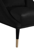 Elegante Velvet Accent Chair – Stylish Contemporary Seating with Chic Gold-Capped Legs for Elegance