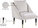 Elegante Velvet Accent Chair – Stylish Contemporary Seating with Chic Gold-Capped Legs for Elegance