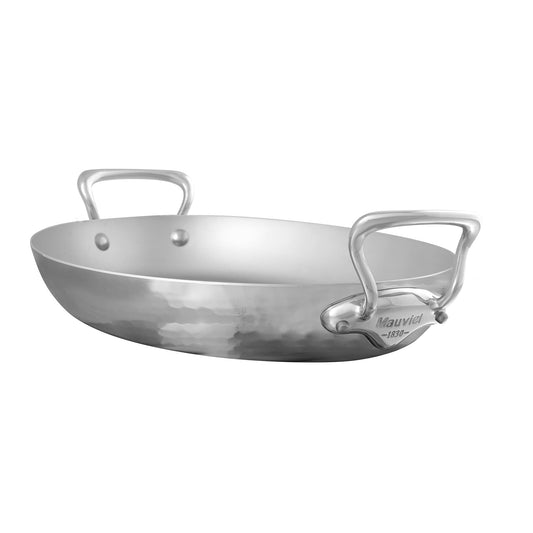 Mauviel M'ELITE Hammered 5-Ply Oval Pan, Cast Stainless Steel Handles, 17.7-Inch
