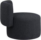 Como Contemporary Accent Chair with Curved Back Design for Stylish Home Decor and Comfort