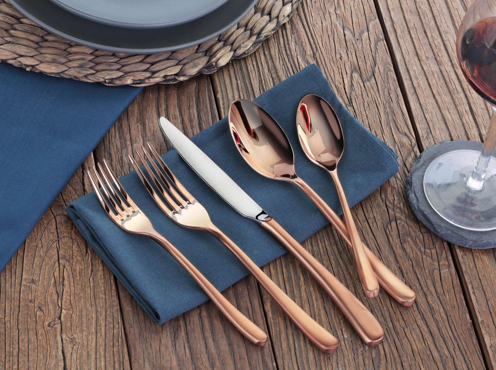 Rain II Series 20-Piece Forged Antique Copper Finish Flatware Set, Stainless Steel 18/10, 1027020