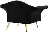 Lips Velvet Chair - Luxurious Boudoir-Inspired Design with Gold Metal Legs for Modern Living Spaces