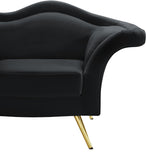 Lips Velvet Chair - Luxurious Boudoir-Inspired Design with Gold Metal Legs for Modern Living Spaces