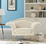 Lips Velvet Chair - Luxurious Boudoir-Inspired Design with Gold Metal Legs for Modern Living Spaces