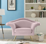 Lips Velvet Chair - Luxurious Boudoir-Inspired Design with Gold Metal Legs for Modern Living Spaces