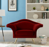 Lips Velvet Chair - Luxurious Boudoir-Inspired Design with Gold Metal Legs for Modern Living Spaces