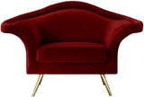 Lips Velvet Chair - Luxurious Boudoir-Inspired Design with Gold Metal Legs for Modern Living Spaces