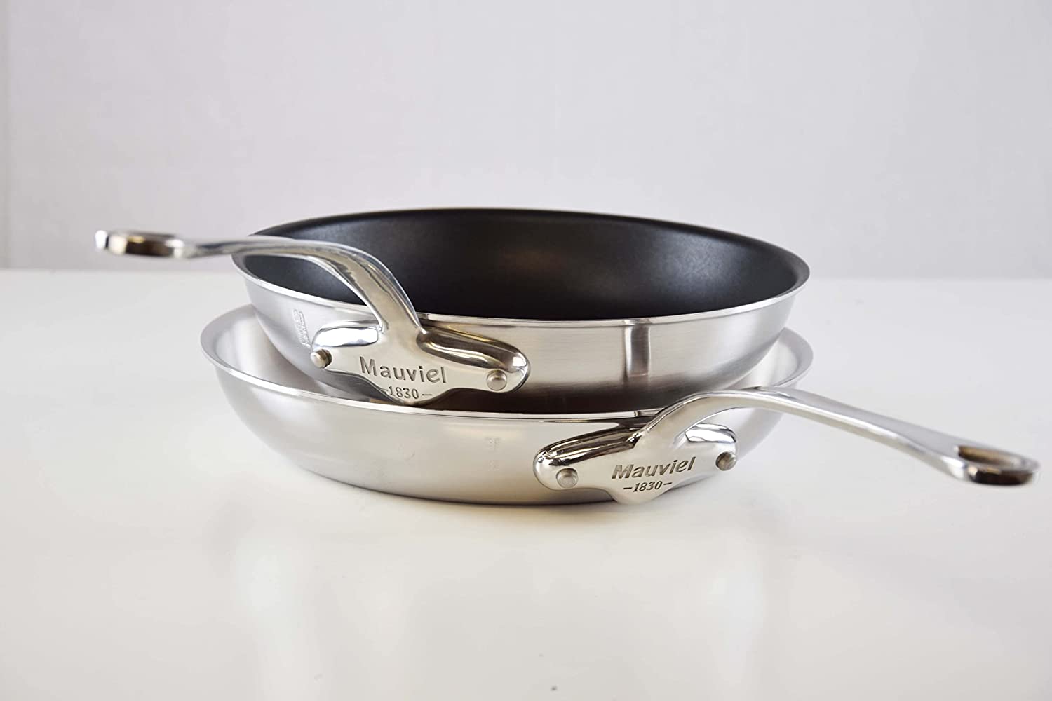 Mauviel M'URBAN 3 2-Piece Frying Pan Set With Cast Stainless Steel Handles